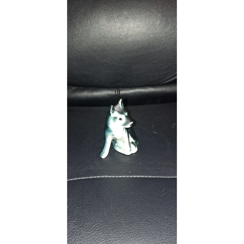 Vintage Glossy Ceramic Siberian Husky German Shepherd Dog‎ Figurine Sitting